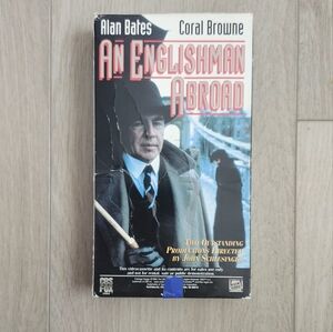 An Englishman Abroad/A Question Of Attribution (Vhs, Screener)